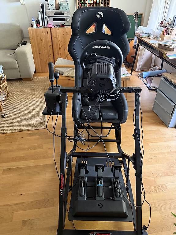 Controller: Sim Racing Komplett-Rig Logitech RS50  PS5 & PC – Usato da Basel venduto da leon360 1