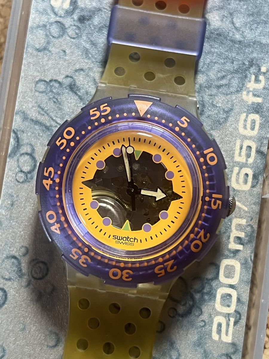 Swatch Orologi: Swatch Scuba 200 Uhr VIOLET Orange – Usato da Basel venduto da bellespirit