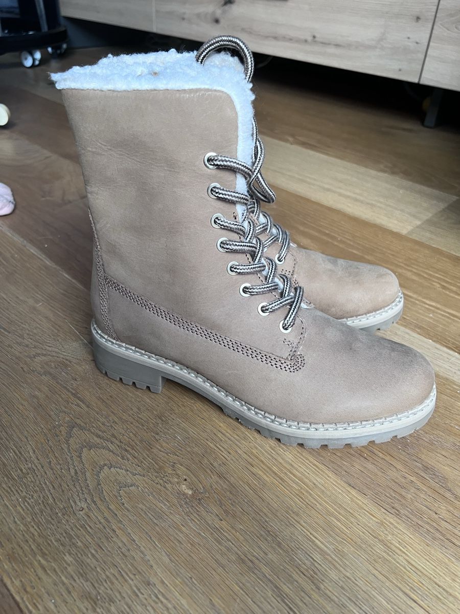 Scarpe da donna: Warme Winterstiefel Gr. 39 mit Fellfutter – Nuovo (secondo la descrizione) da Dürrenäsch venduto da Fonsi_12