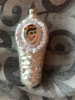 Fatschenkind, nostalgischer Christbaumschmuck