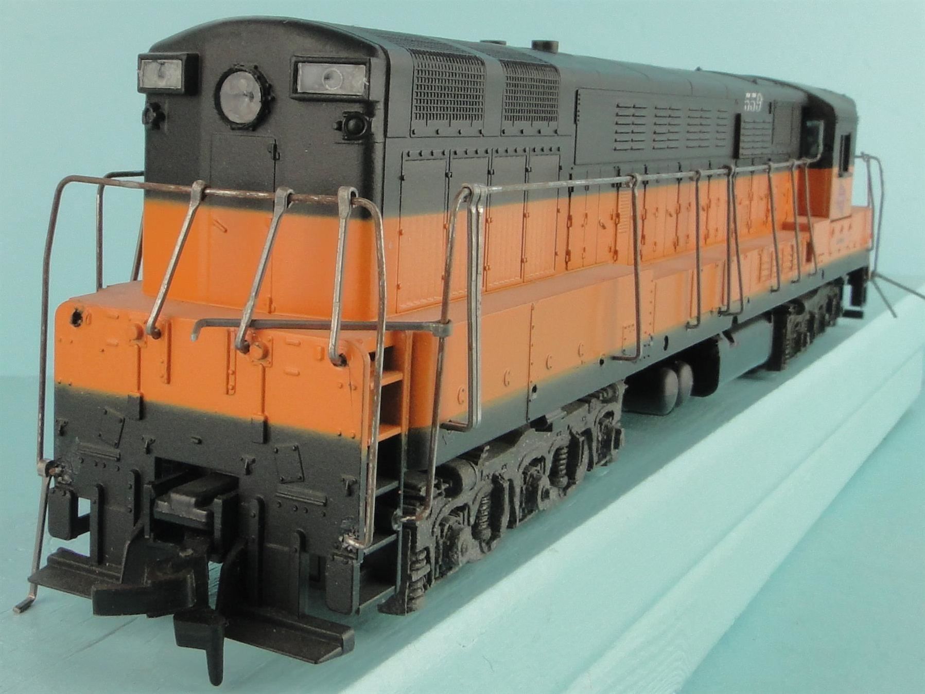 Athearn Modellini di ferrovie: Athearn U30C Milwaukee Route, DUMMY – Usato da Bülach venduto da cann11 5