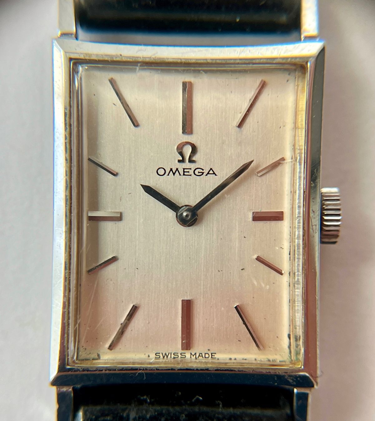 Omega Montres: Omega "Tank" vintage – D'occasion à Vessy par hug_9qn6 2