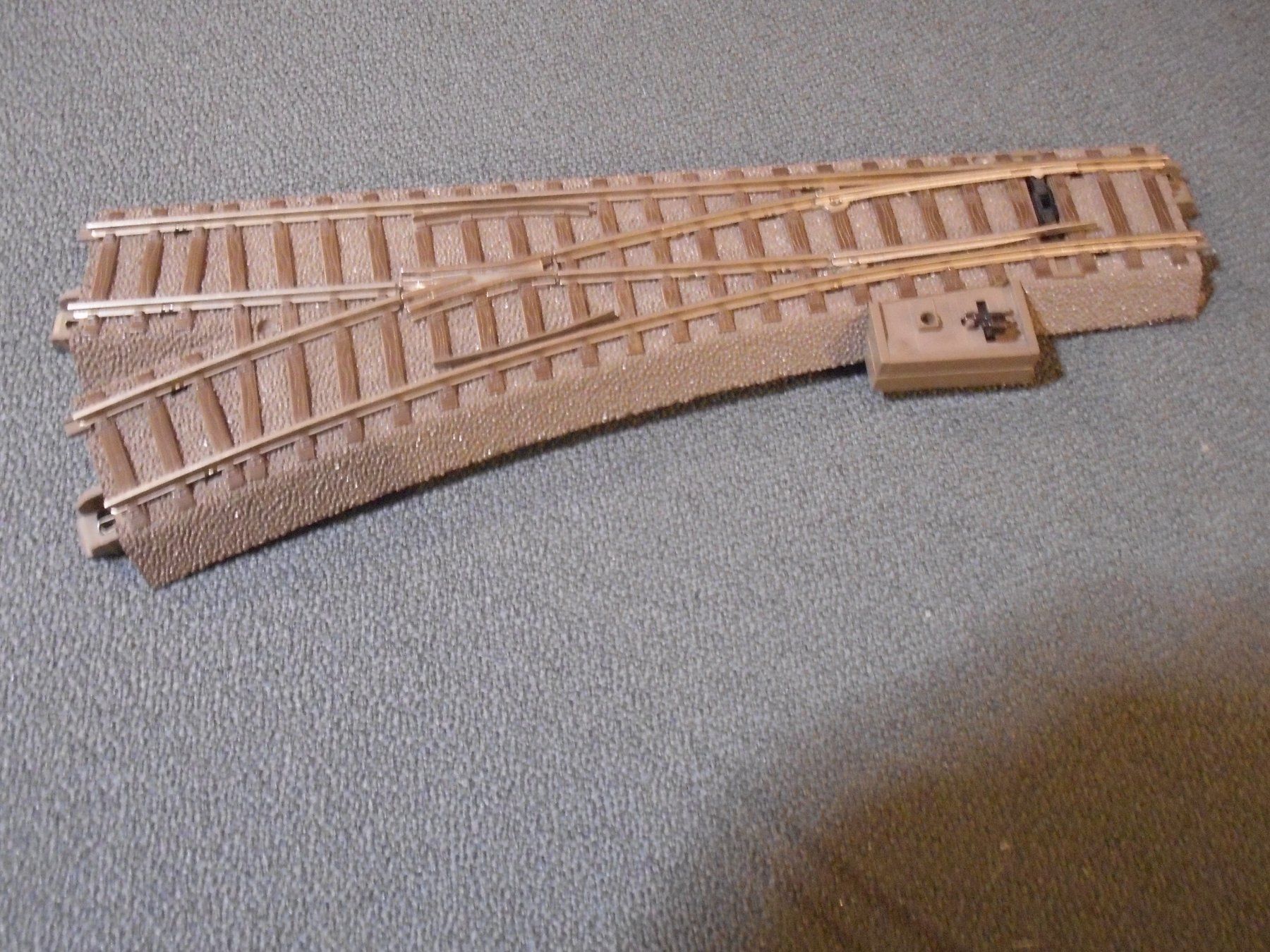 Trix Modelleisenbahnen: Weiche Trix C-Gleis – Gebraucht aus Bretzwil von gbfluck