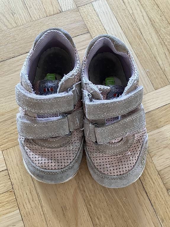 Scarpe per ragazzi: Viking Sneakers Gr. 24 – Usato da Zollikon venduto da CorViv