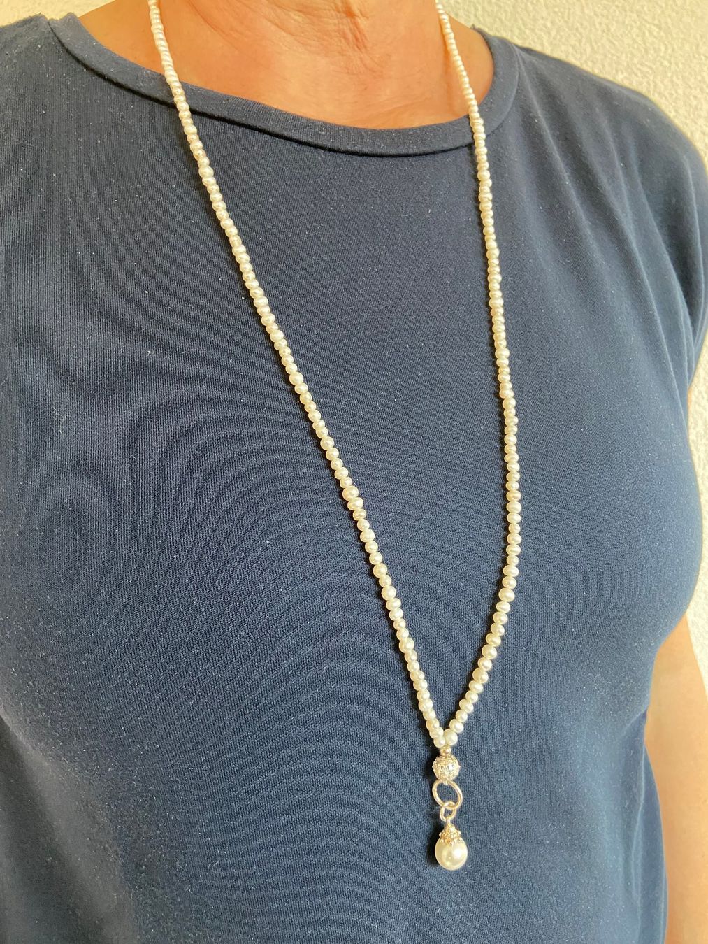 Catenine: Lange Kette aus Süsswasserperlen – Usato da Unterkulm venduto da esco 1