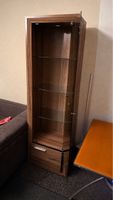 [Vitrine en bois]