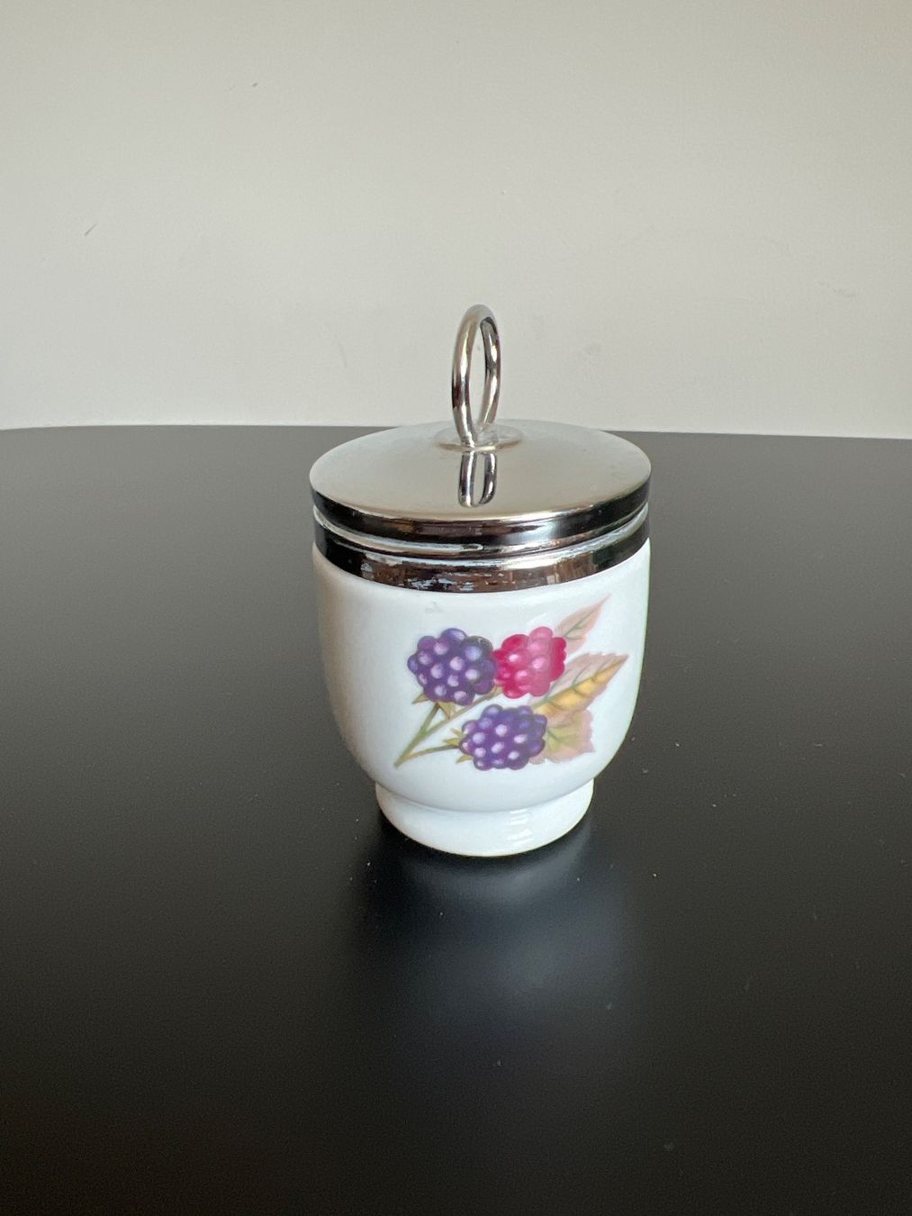 Royal Worcester Altre Stoviglie: Egg coddler Royal Worcester – Usato da Jona venduto da Sariksa 1