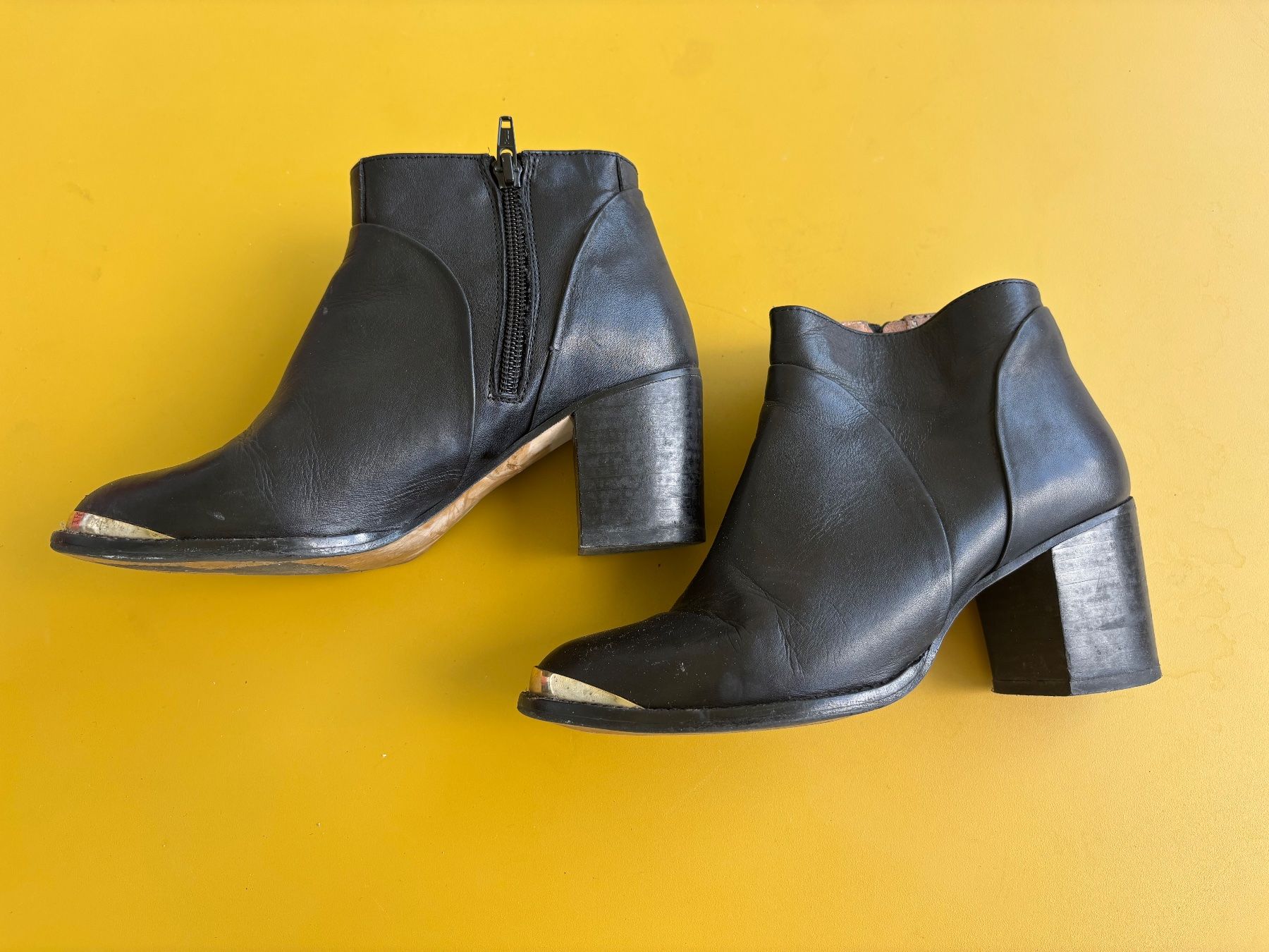 Damenschuhe: ZIGN schwarze Leder-Stiefeletten Gr. 36 – Gebraucht aus Zürich von missmodernage 4
