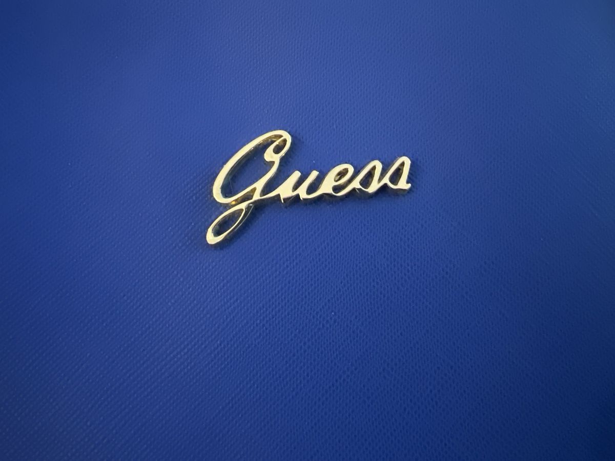 Guess Borse da donna: Schöne Guess Handtasche, blau-weiss – Usato da Thun venduto da Golden-Gate 5