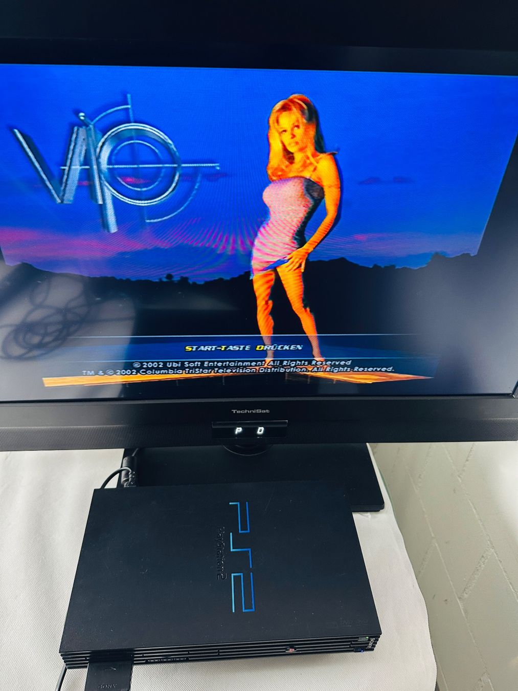Giochi: PS2 VIP Starring Pamela Anderson CIB Multilingual – Usato da Kappel SO venduto da MyFunBox 4