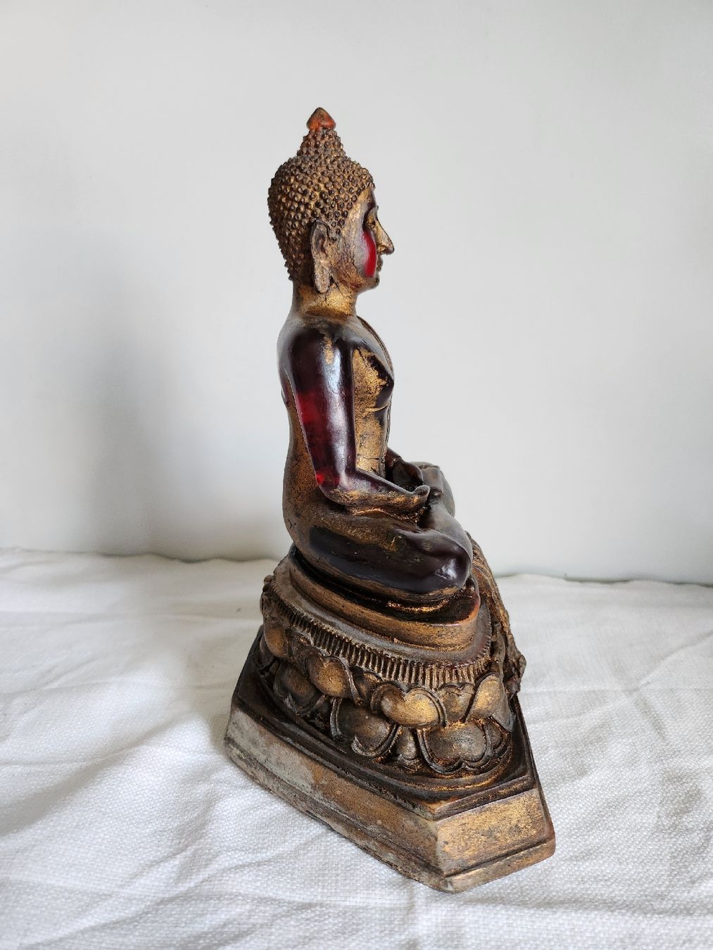 Statuette: Buddha Statue Bronzeoptik Deko Figur – Usato da Zürich venduto da BAENZERINO 3