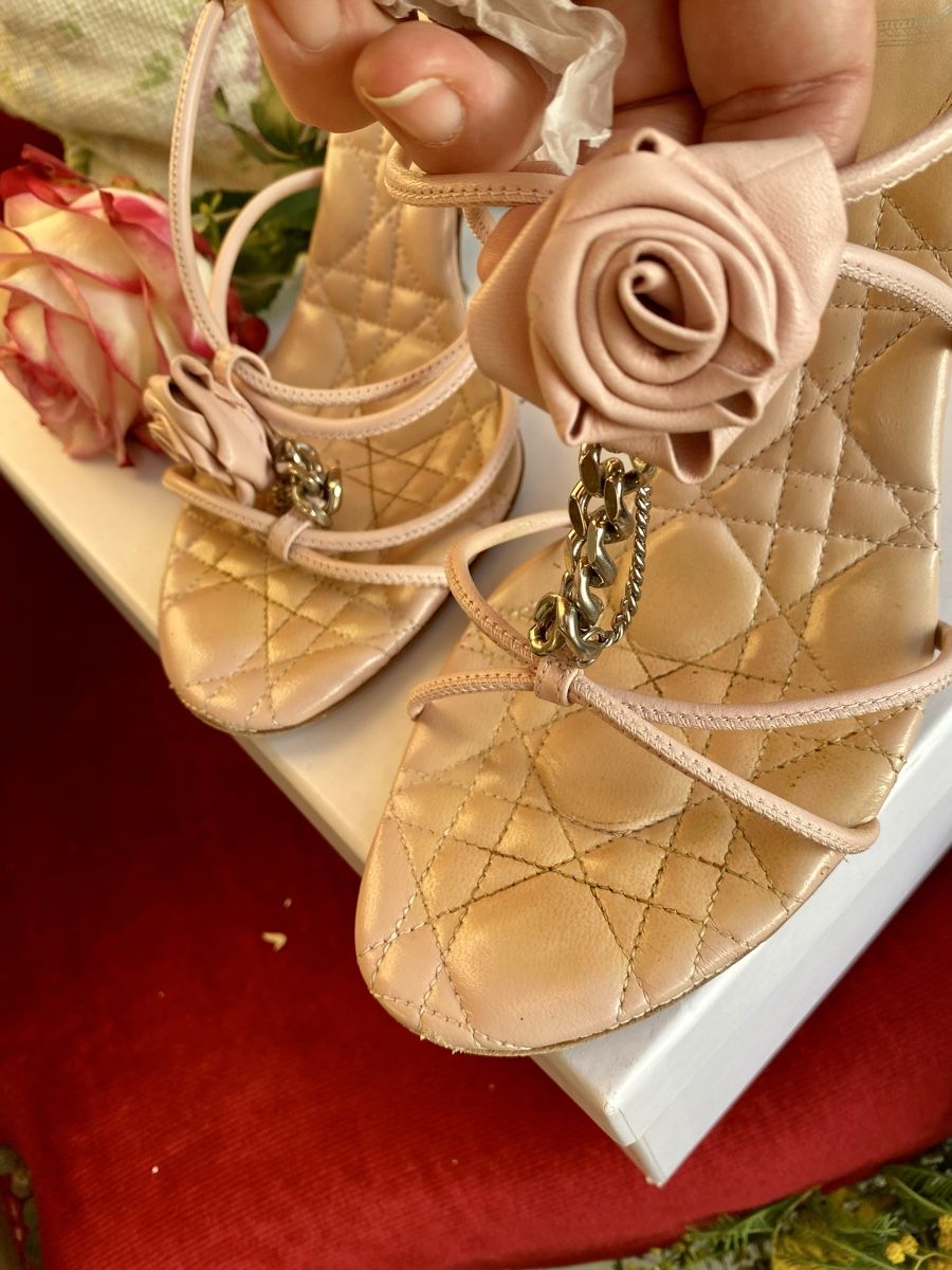 Scarpe da donna: Sandales Dior roses clair  élégantes 40 – Usato da Genolier venduto da ber_j8yx 2
