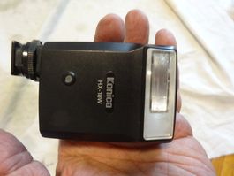 KONICA KAMERA BLITZ LÄÜFT