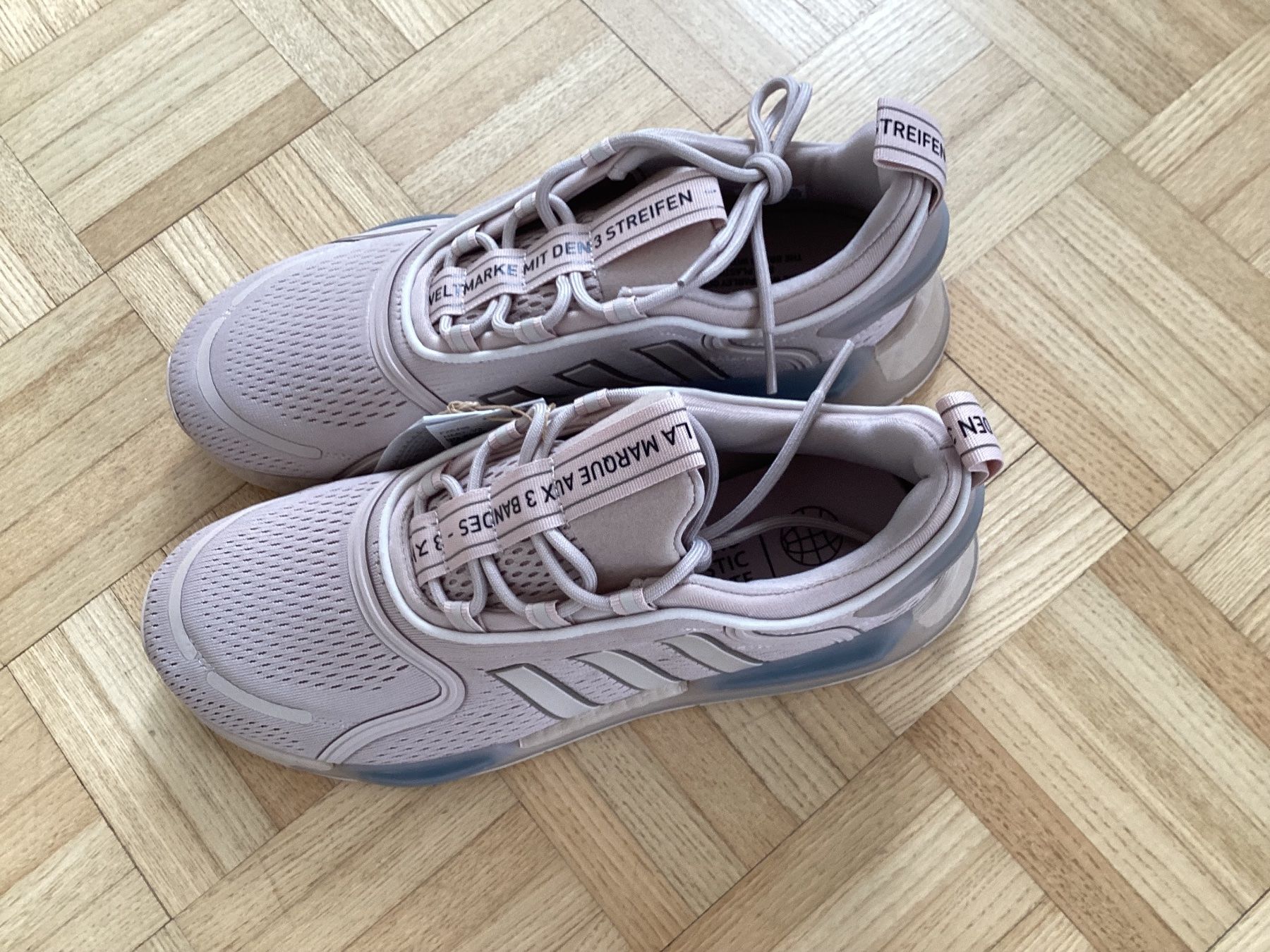 Adidas Scarpe da uomo: Adidas in 42,5 – Nuovo e nell'imballaggio originale da Sargans venduto da Broder2