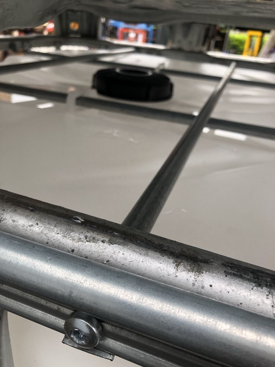 Tränken & Tröge: Wassertanks 1000 Liter – Gebraucht aus Embrach von embr12 2