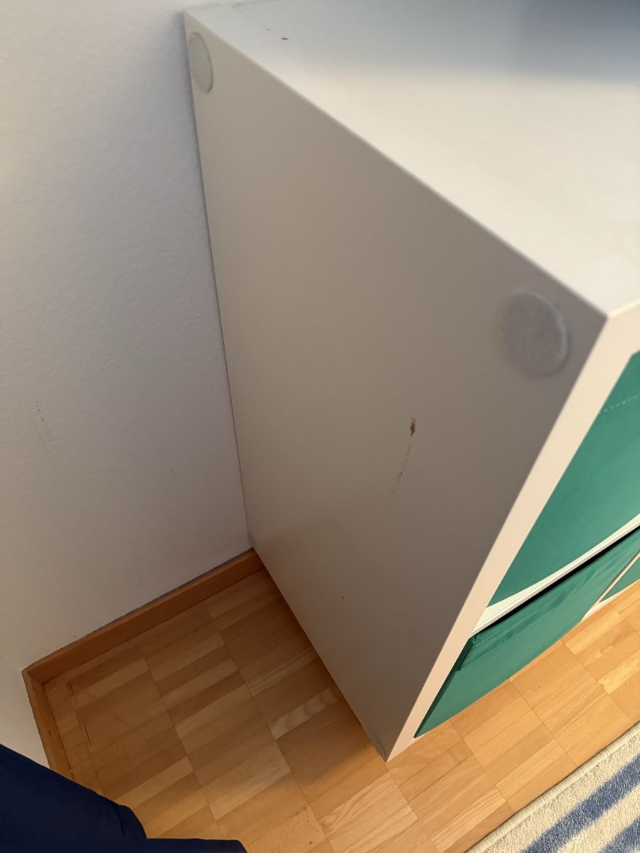 Scaffali: Ikea Kallax, gebraucht mit Gebrauchsspüren  – Usato da Zürich venduto da JBZH 3