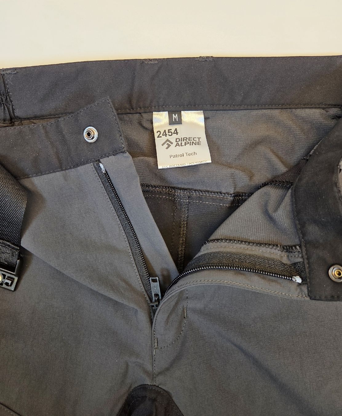 Pantaloni: Direct Alpine Herren Wanderhose PATROL TECH Gr. M – Nuovo e nell'imballaggio originale da Braunau venduto da Brand-Store 4