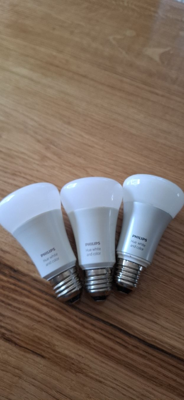 Philips Lampen: 3x Philips Hue White & Color E27  – Gebraucht aus Guntershausen von Jtattoo