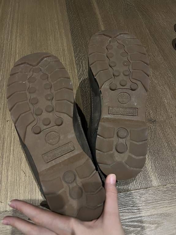 Scarpe per ragazzi: Bottes d'hiver  – Usato da Puidoux venduto da Amelie.Wytt 3