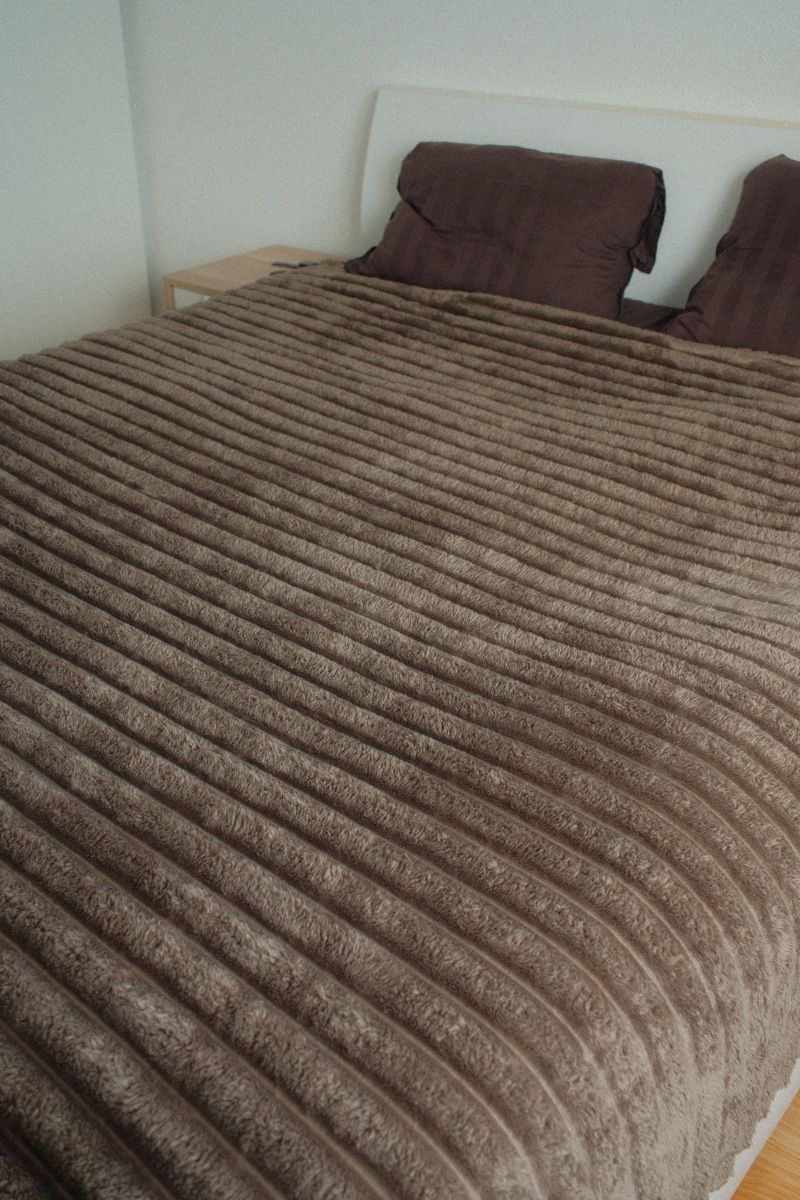 Coperte: Braune Tagesdecke/ Wohndecke – Nuovo (secondo la descrizione) da Wetzikon ZH venduto da ber_pr6n 2