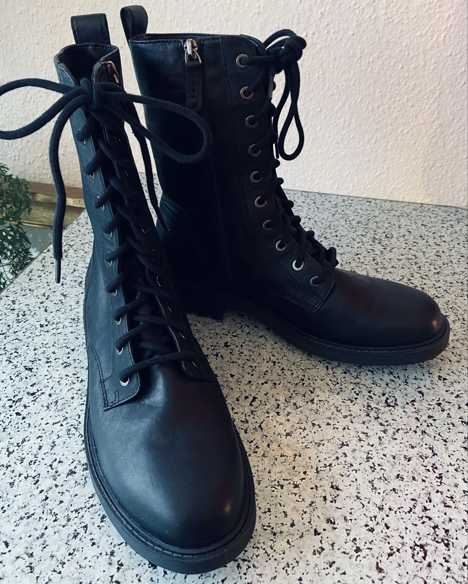 Clarks Scarpe da donna: Clarks Artisan Leder Stiefel 41,5 Neu – Nuovo e nell'imballaggio originale da Zuerich venduto da Atelier194