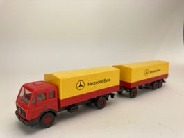 Mercedes Pritschen Lastzug Mercedes Benz rot