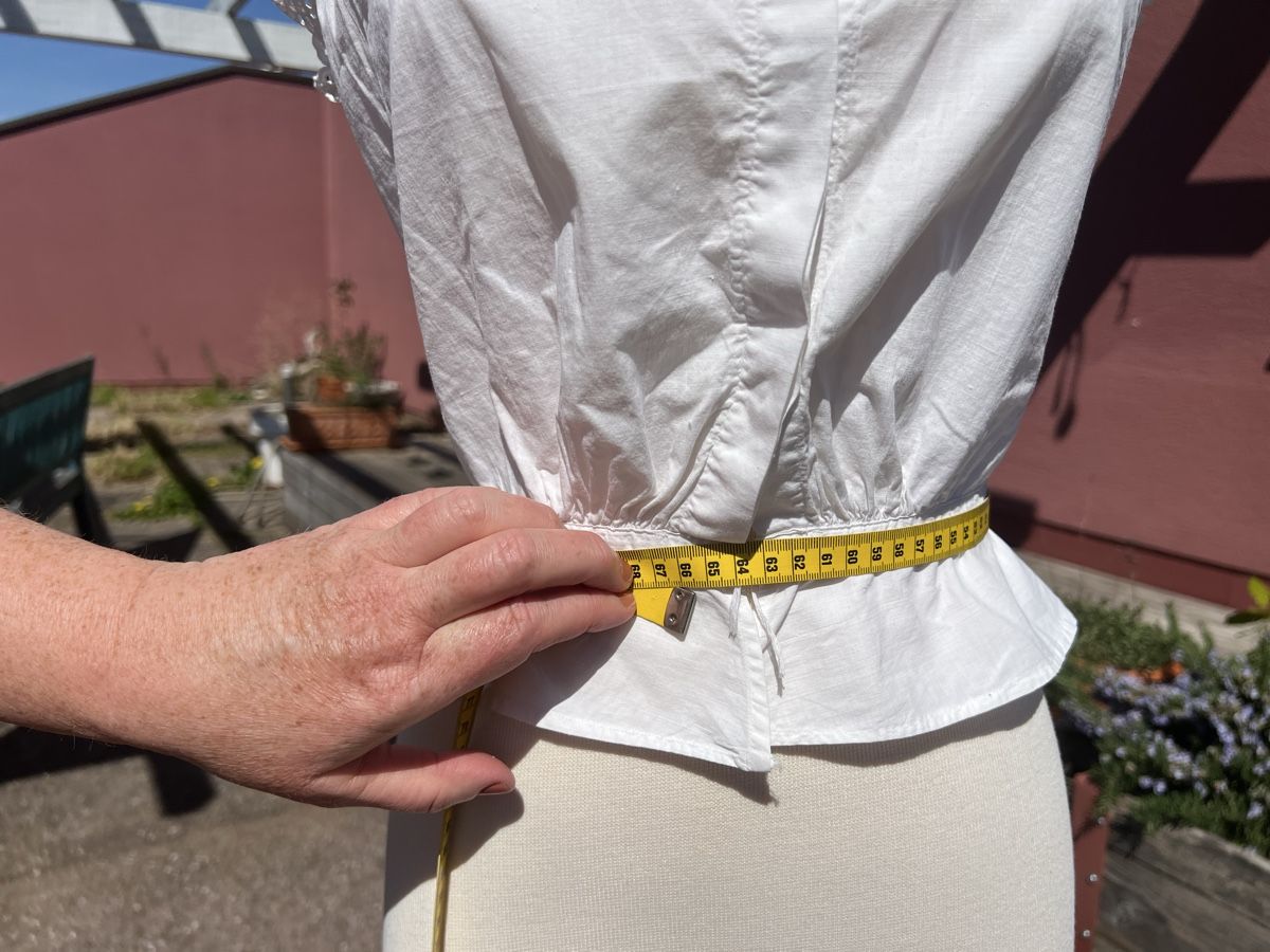 Top: Antikes Top Dirdnl-Stil – Usato da Zürich venduto da san_5ywy 5
