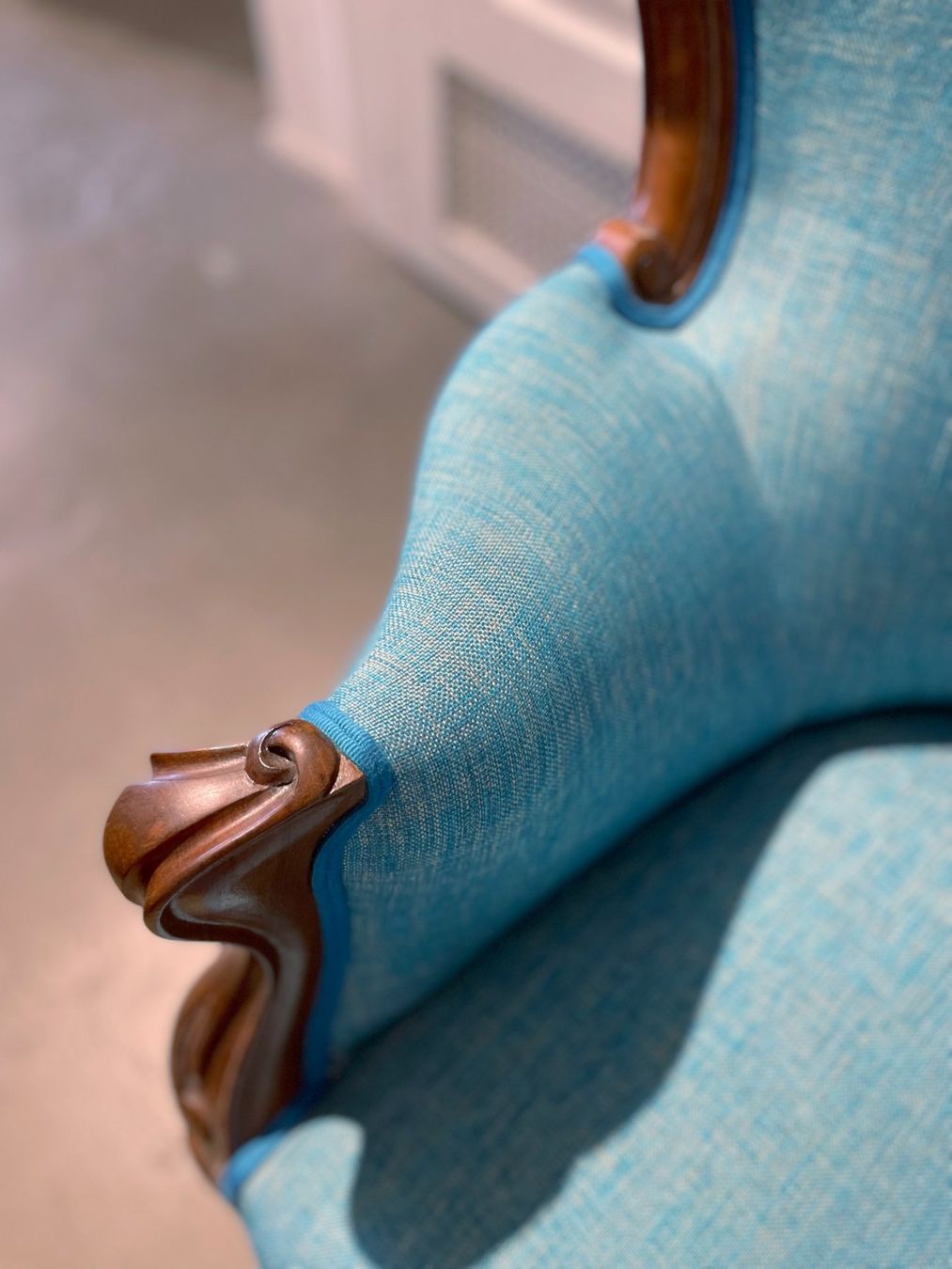 Divani: Louis Philippe Sofa, komplett restauriert, alles Neu! – Nuovo (secondo la descrizione) da Luzern venduto da stilwerkstatt 4