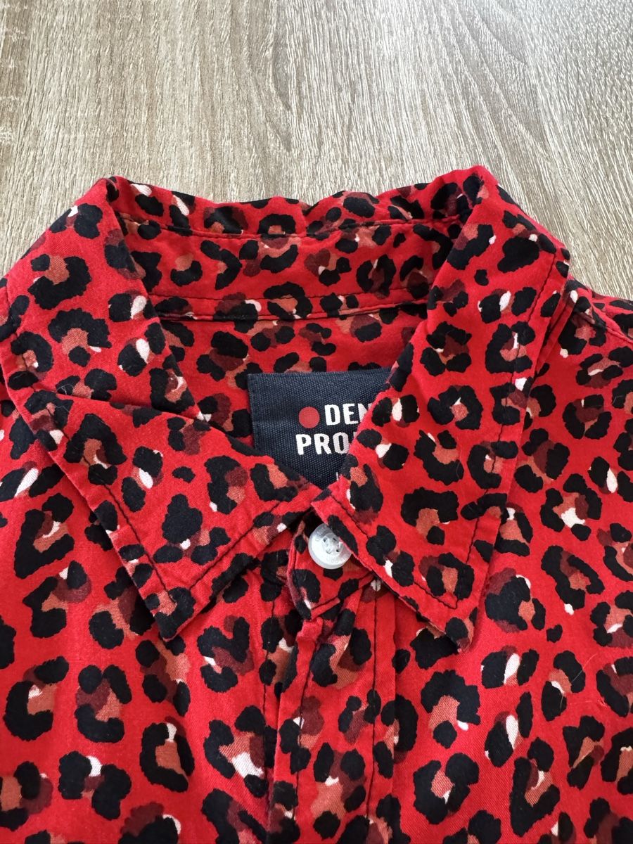 Camicie: Chemise Red léopard L slim Line  – Usato da Vevey venduto da Eiden77