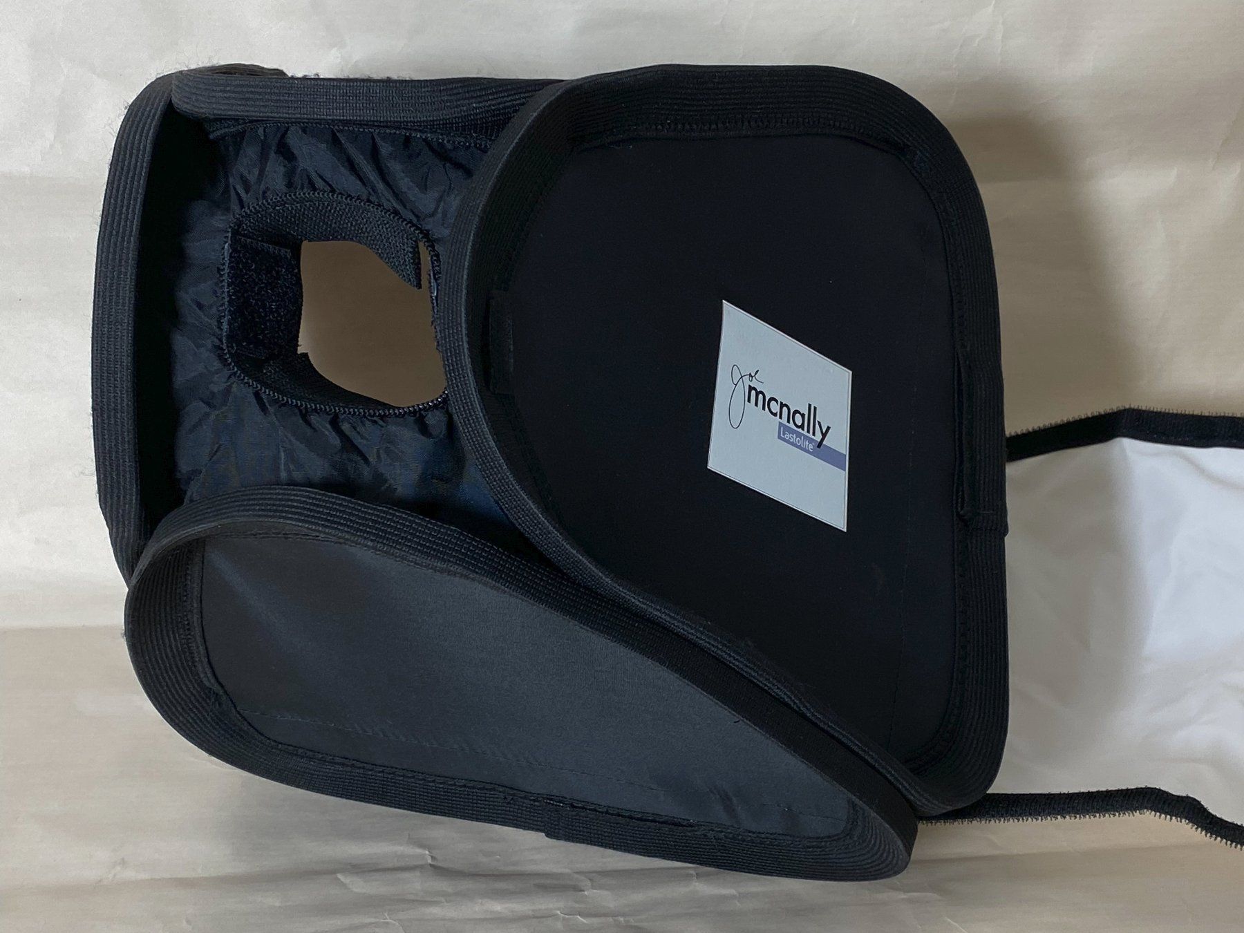 Diffusori di oli essenziali: Softbox Blitzlicht-Diffusor – Usato da Meggen venduto da Bjschmid 1