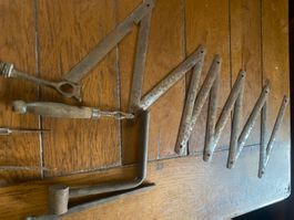 Lot vieux outils pour décoration ou autre