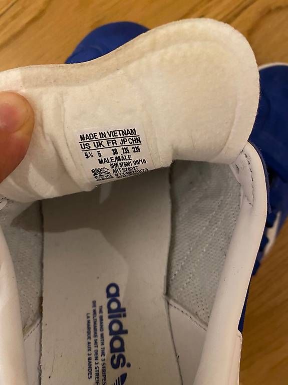 Scarpe da uomo: Scarpe Adidas da donna – Usato da Tenero venduto da pet_w2hl 1
