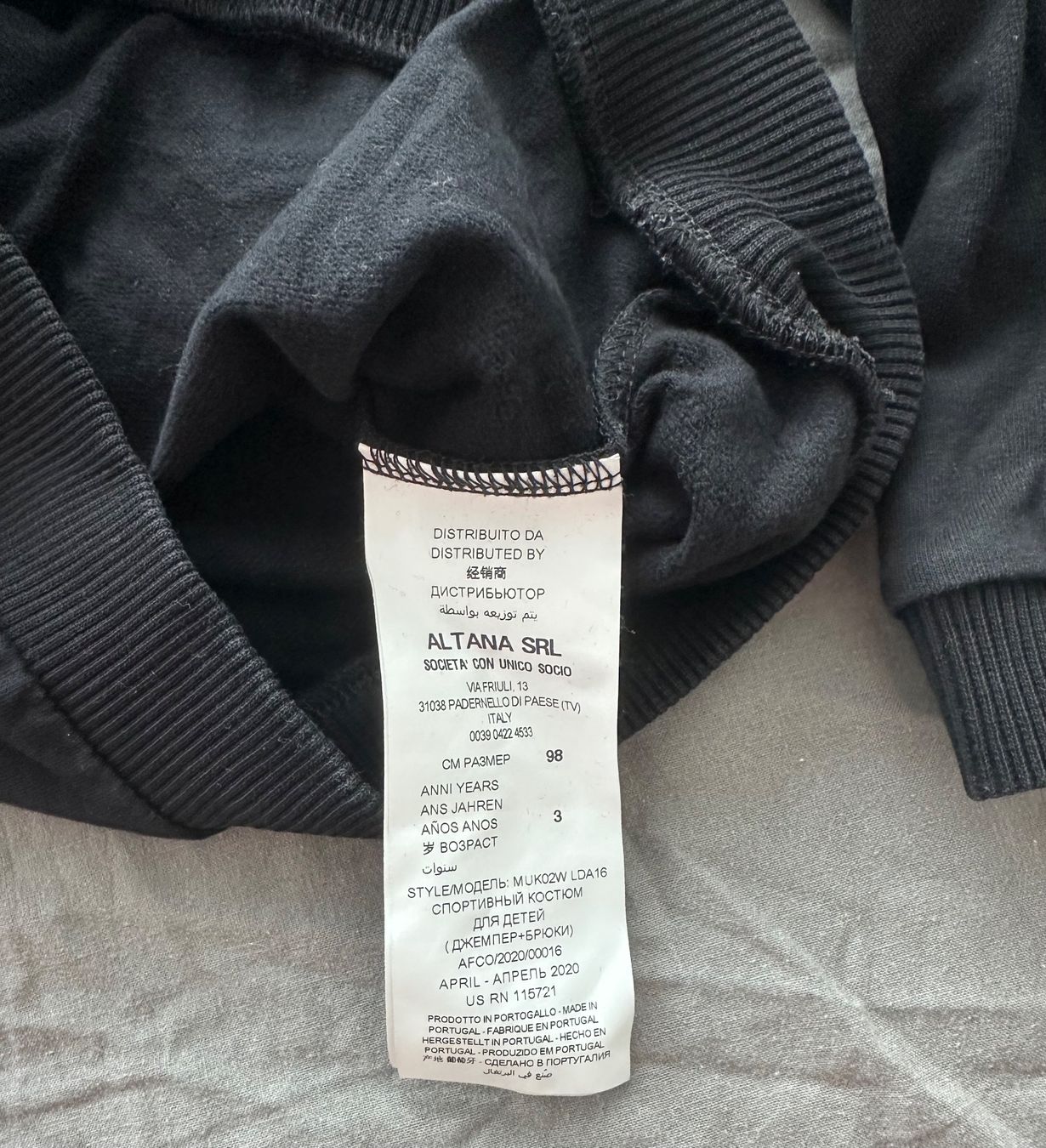 Moschino Maglioni & Felpe: Moschino Sweatshirt – Usato da Dürrenroth venduto da tvy_bh56 4