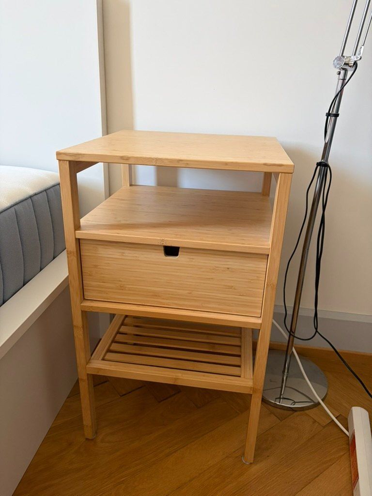 Comodini: Table de nuit IKEA – Usato da Morges venduto da ana_q9gm