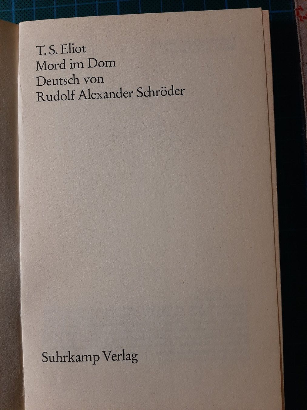 Libri: T.S. Eliot: Mord im Dom. Drama – Usato da Basel venduto da kouki51 3
