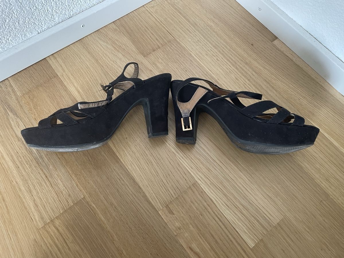 Anna Field Chaussures femmes: schwarze Absatzschuhe in Gr.36 – D'occasion à Wil SG par Miwil 4