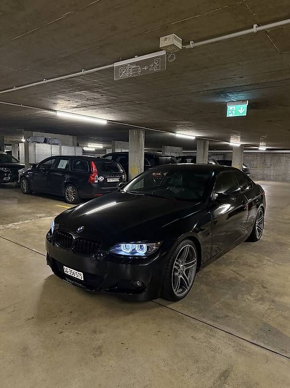 Autos: BMW 330xi e92 – Gebraucht aus St. Gallen von her_62st