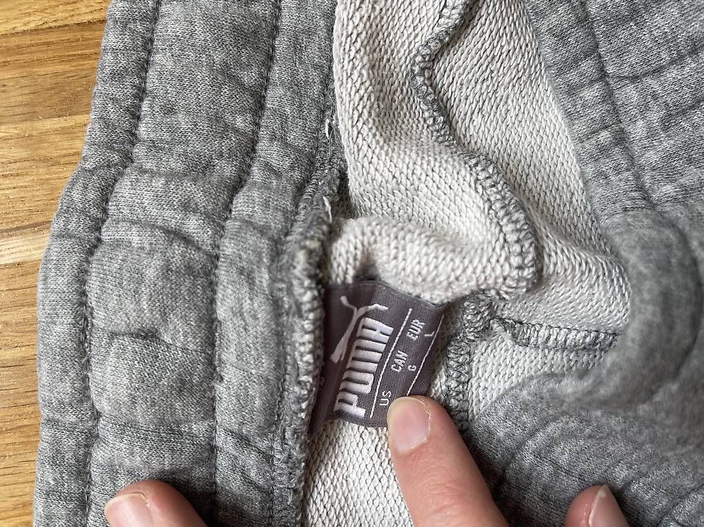 Pantaloni: Puma Jogginghose Grau – Usato da Dübendorf venduto da LeonhardsRicardo 1