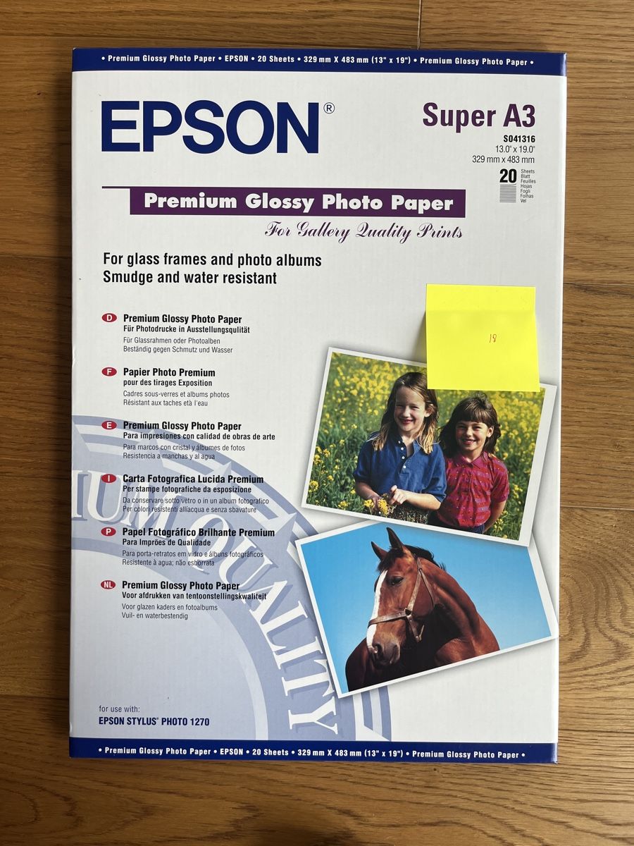 Epson Carta: Epson A3/Super A3 photo papers – Usato da Zug venduto da metebalci 1