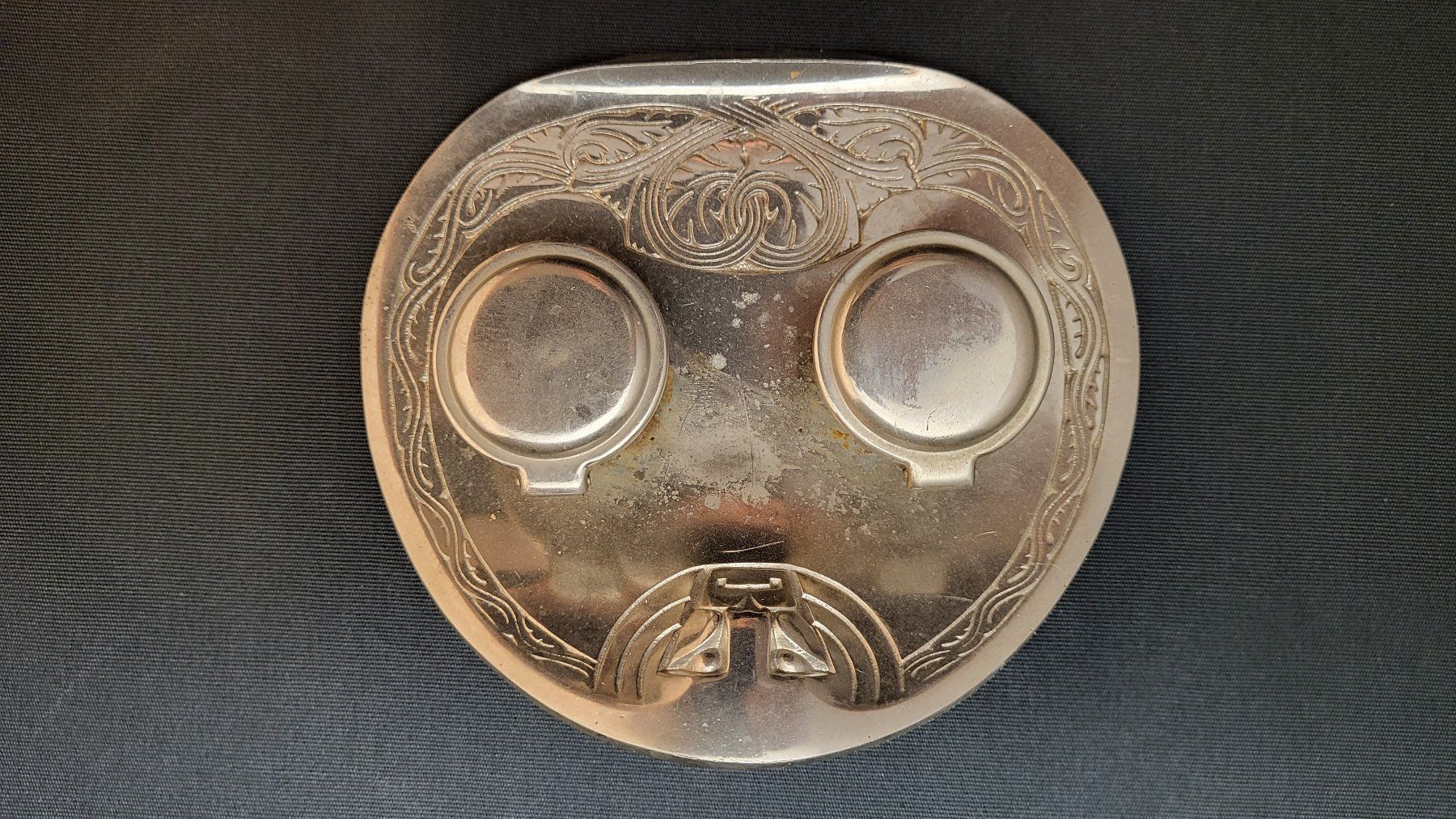 Figuren: Antikes Jugendstil-Tintenfässli mit Loöwe – Gebraucht aus Basel von spinne02 7