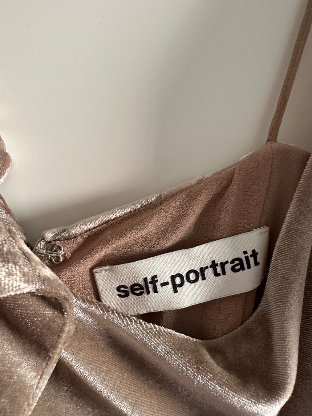 Self-Portrait Kleider: Self Portrait Velvet Dress – Neu (gemäss Beschreibung) aus Kilchberg von AK_KB 5
