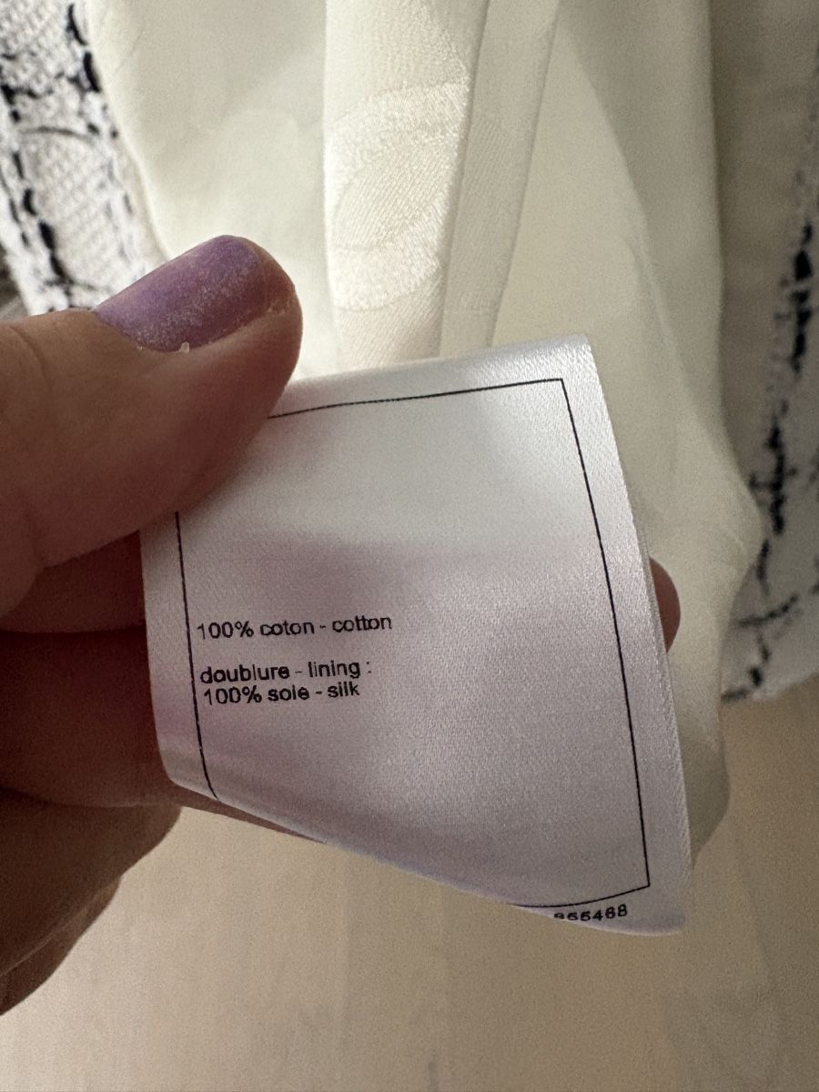 Chanel Giacche: Chanel Tweed Jacket White Black – Usato da Nyon venduto da Avido_Dollars 7