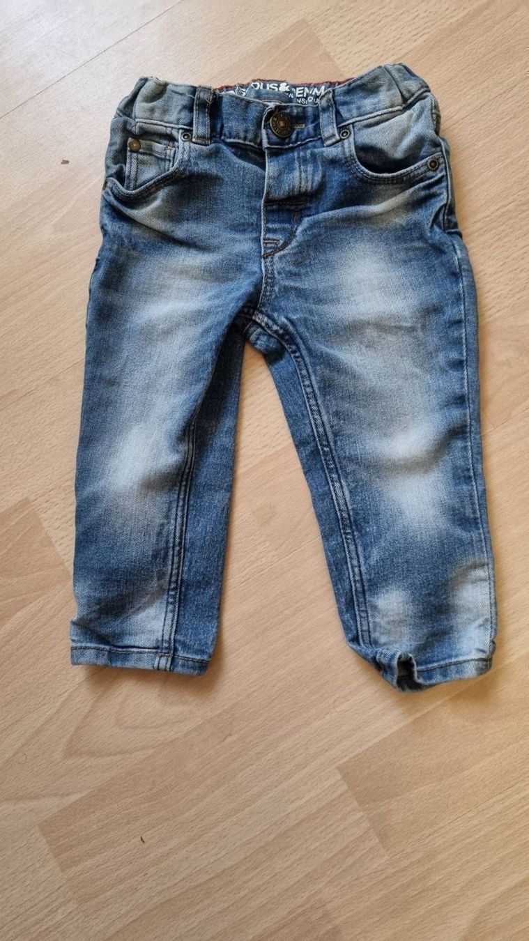 Pantalons: Kinder Jeans Hose Gr. 74 – D'occasion à Jona par ASMARADO