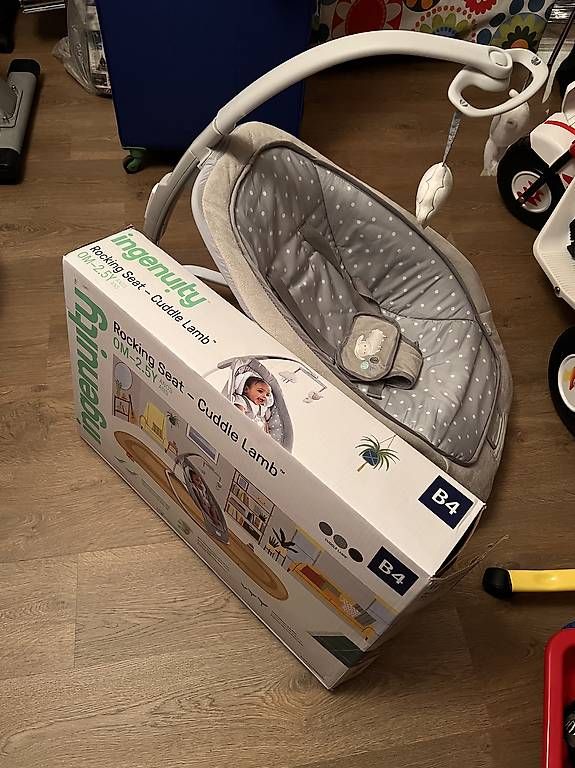 Sdraiette & Sdraiette a dondolo: ingenuity Babywippe »Cuddle Lamb« – Usato da Menziken venduto da a-m-y 2