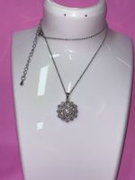 Pendentif fleurs diamants or blanc 18K 750 chaîne incluse