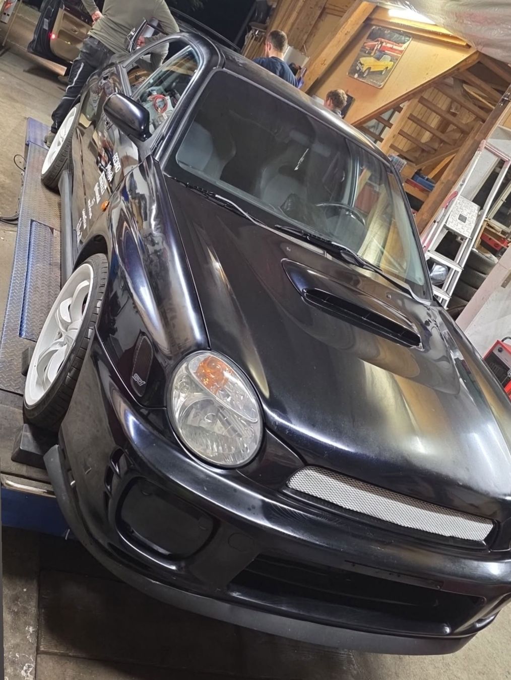 Subaru Automobili: Subaru impreza Wrx – Usato da Gähwil venduto da Lulio1998