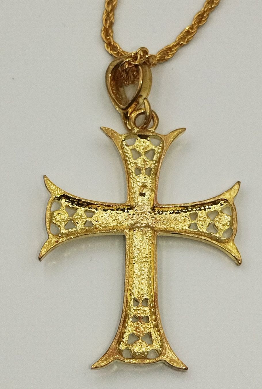 Catenine: Modeschmuck Kreuz Anhängerkette goldfarbig mit Strasssteinen – Nuovo (secondo la descrizione) da Luzern venduto da -gwunderchischtli- 2