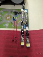 Kinder Ski mit Stöcke