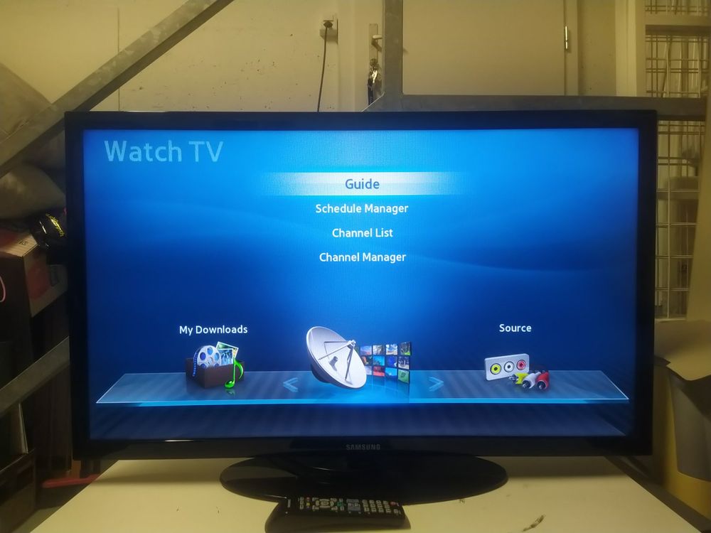 Samsung LCD Fernseher Kaufen auf Ricardo