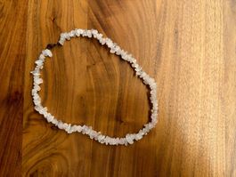Helle Kette aus Rosenquarz